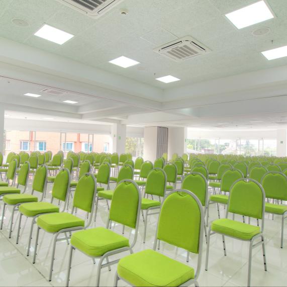 Salón grande donde celebrar eventos